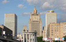 Le Ministère des Affaires étrangères de la Fédération de Russie a été invité à intervenir en faveur des anti-« mariage » homosexuel persécutés en France